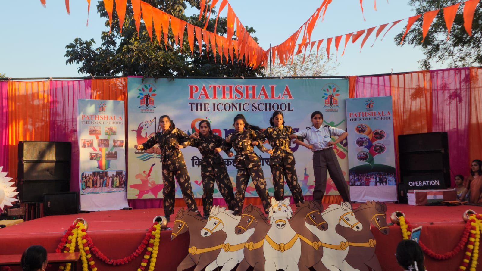 Saptrang – Patriotic Dance - PATHSHALA THE ICONIC SCHOOL